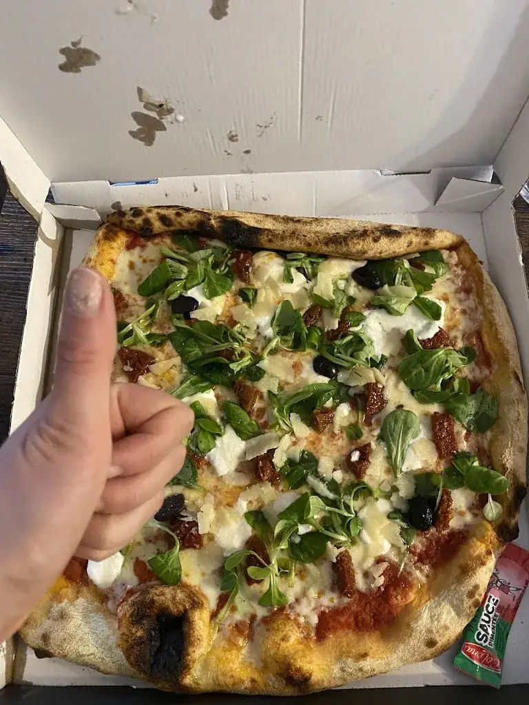 Zoriana Raymond_Pizza Véro_Saint-Martin-de-Crau_review