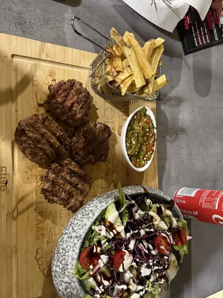 Kevin Depoot_Mc chicken_Saint-Martin-de-Crau_recensione