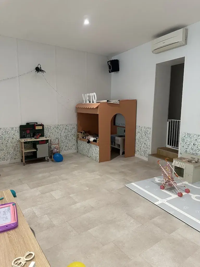 Jihane MAHFOUD_Cool Kids Café_Saint-Martin-de-Crau_review