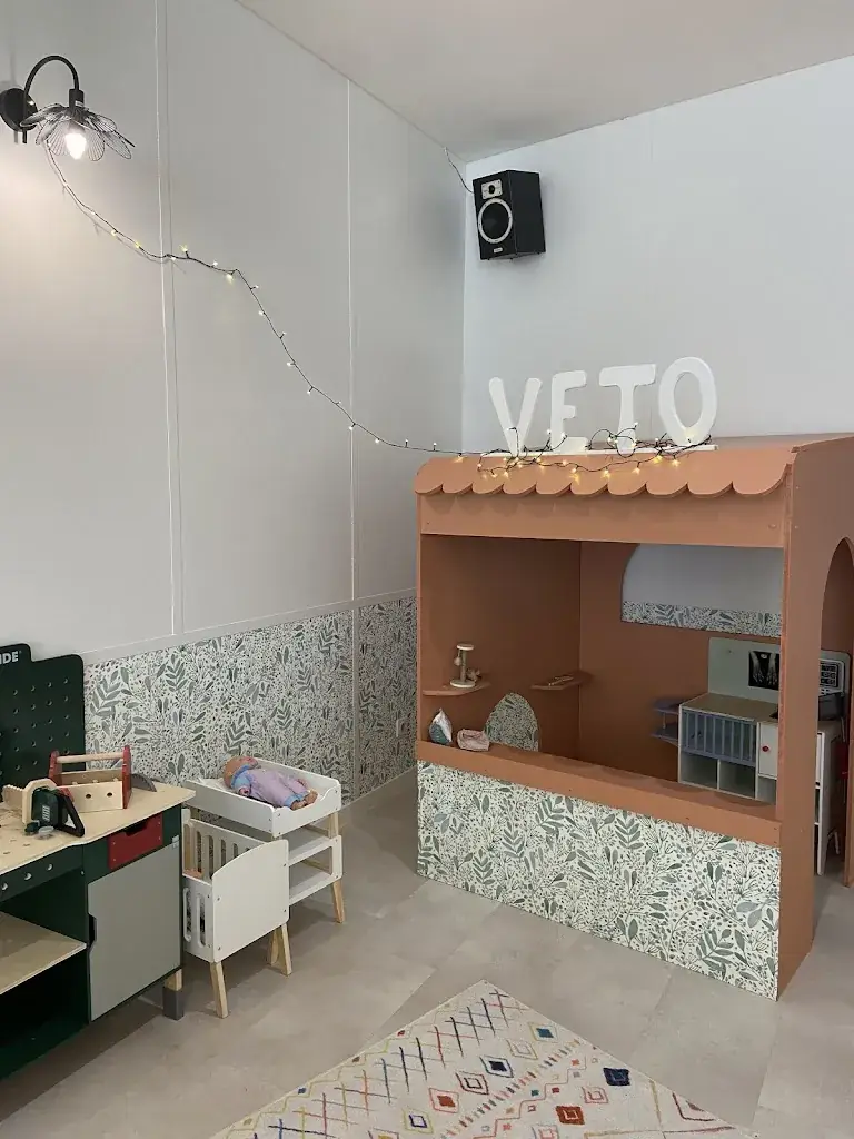 Cool Kids Café_Saint-Martin-de-Crau_slider_image_3