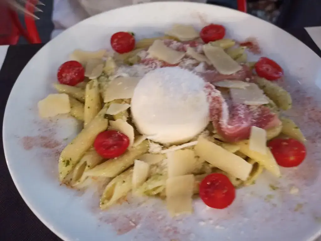 Aurélie R_Bar Tabac De Saint Tronc Le Jardin_Marseille_review