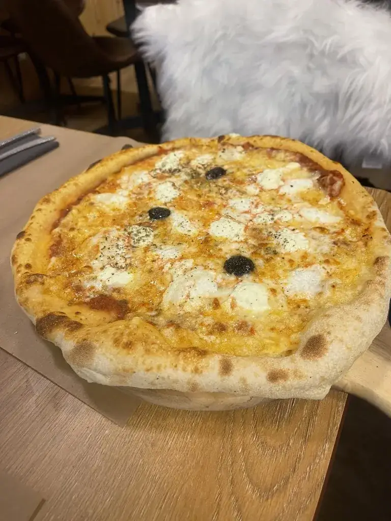 Menu_Pizzeria L’Essentiel de St Savournin_Saint-Savournin_image_5