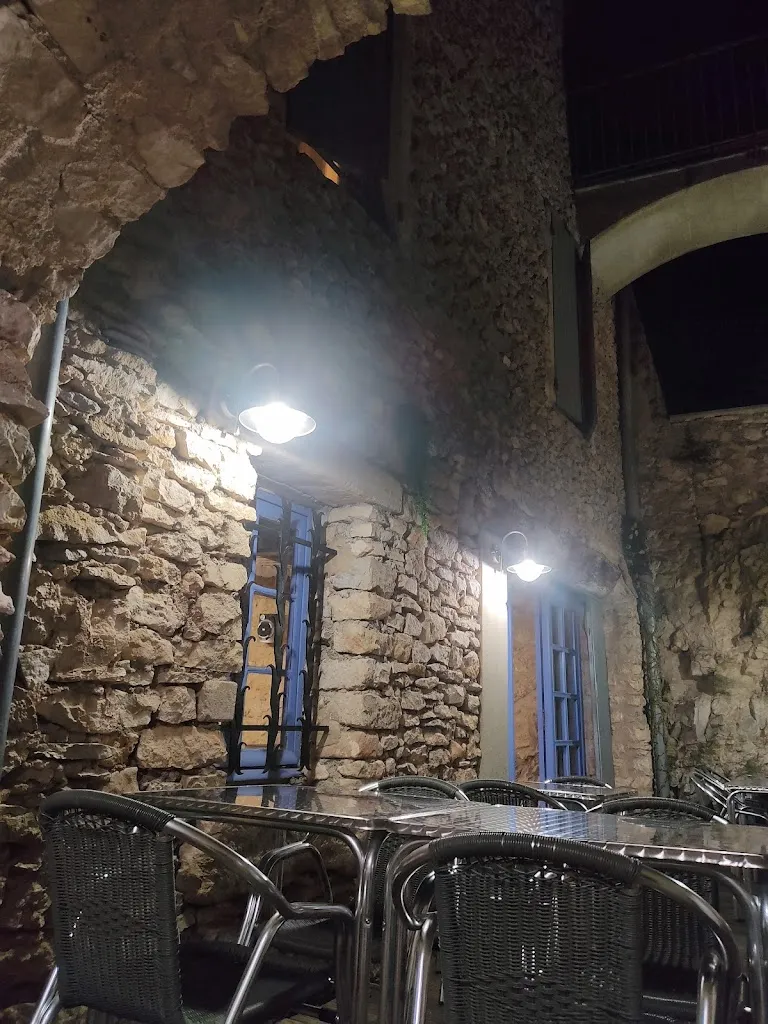 Emmanuelle Py_PIZZERIA LE SAVOURNIN_Saint-Saturnin-lès-Apt_review