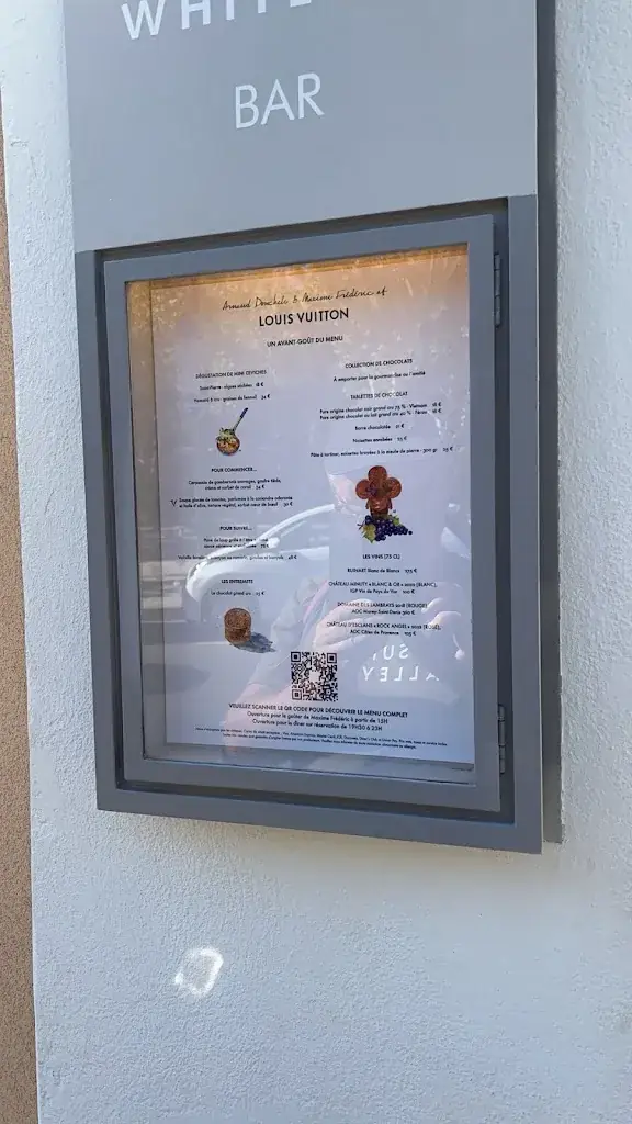 Menu_Restaurant Arnaud Donckele & Maxime Frédéric at Louis Vuitton_Saint-Tropez_immagine_4