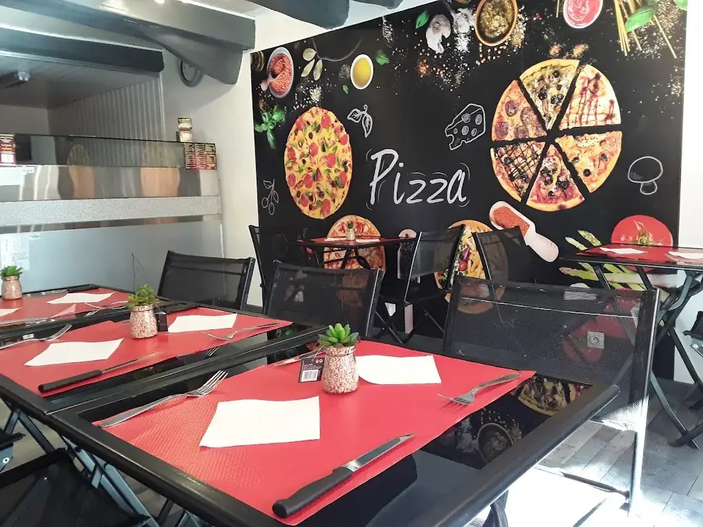 LA GALAXIE_Saint-Vallier-de-Thiey_slider_image_3