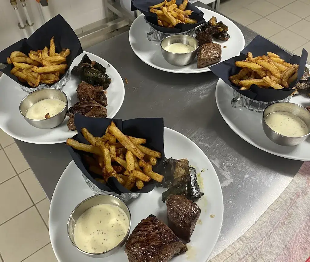 Menu_Restaurant LE PETIT BOURBONNAIS_Sainte-Thérence_image_5