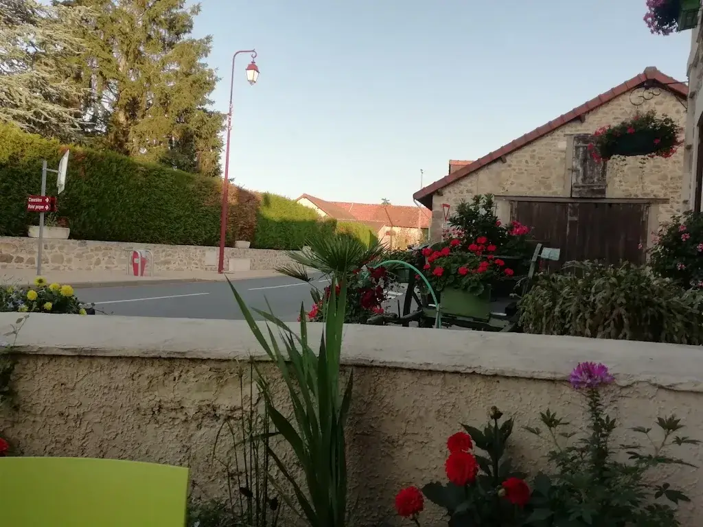 choumy71_Restaurant LE PETIT BOURBONNAIS_Sainte-Thérence_review