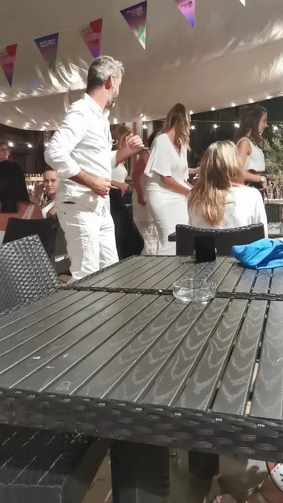 Honky tonK Brasserie St Zacharie_Saint-Zacharie_slider_image_2