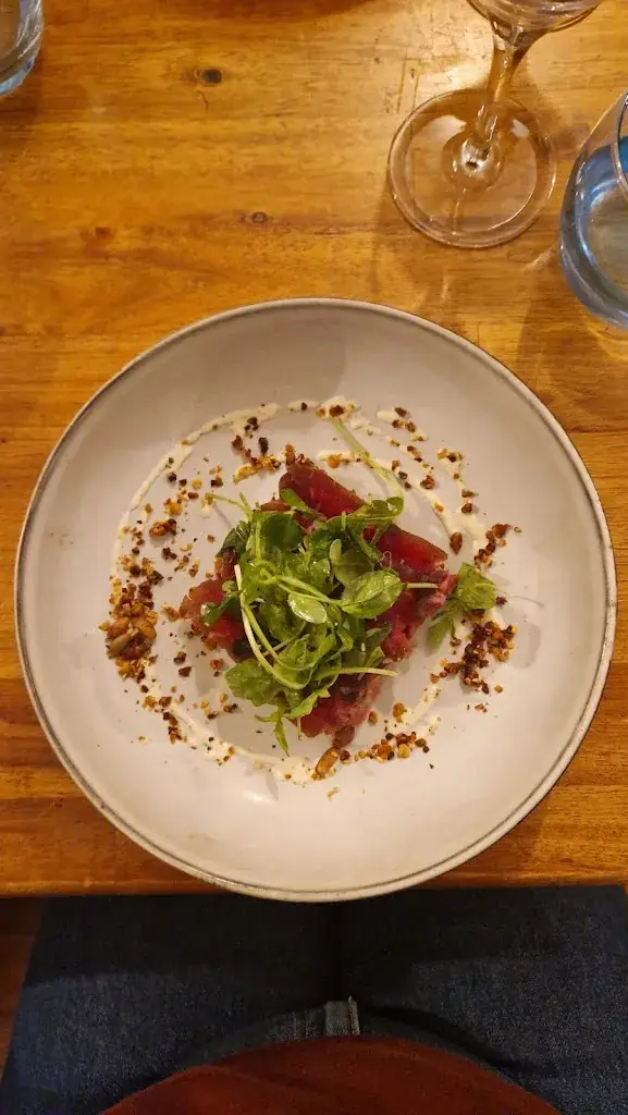 Diana Anisimova_Le Bouchon Provençal_Saint-Raphaël_review