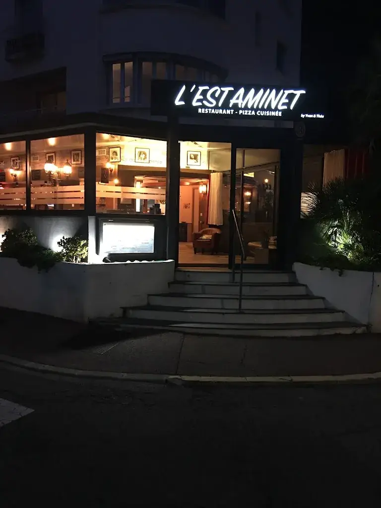 L’estaminet by yvan restaurant in Saint-Raphaël