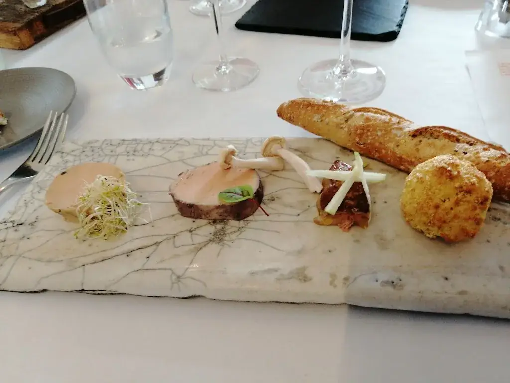 Ingrid Van De Velde_Auberge des Ris_Vallon-en-Sully_review