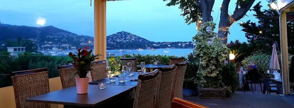 Le Pitalugue, restaurant de spécialités de la mer restaurant in Saint-Raphaël