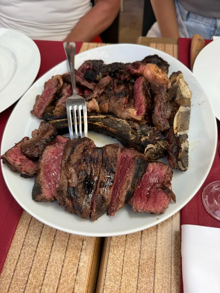 Margarida Andrade Silva_Moelleuses et Persillees - restaurant de viande, steakhouse à Saint-Raphaël_Saint-Raphaël_review