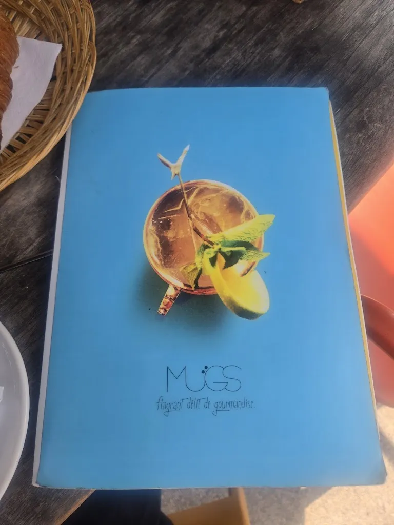 Amey Talbert-Simov_MUGS_Saint-Raphaël_review