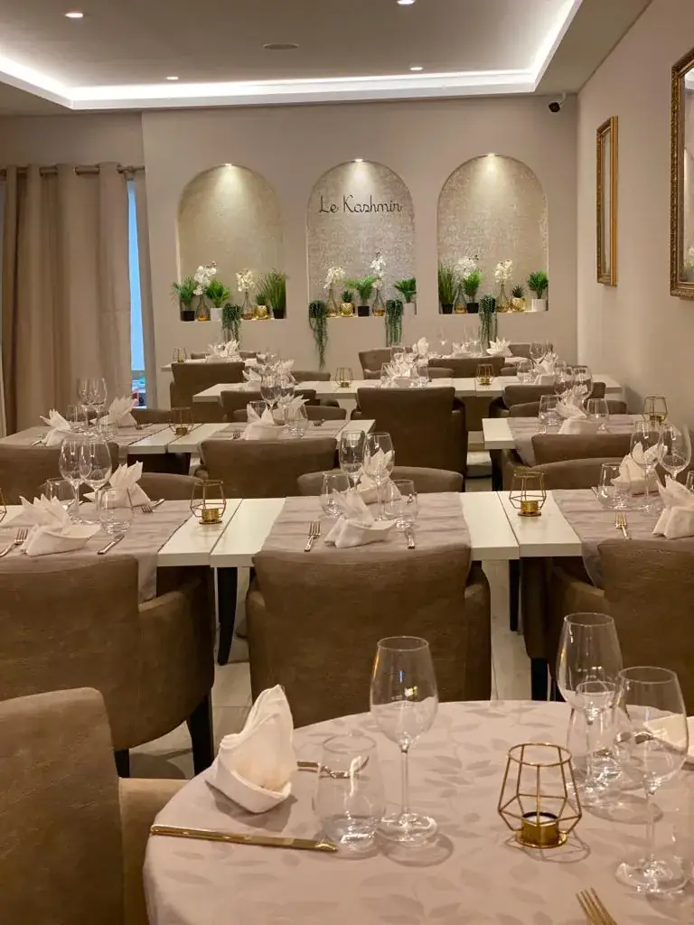 Le Kashmir_Saint-Raphaël_slider_image_1