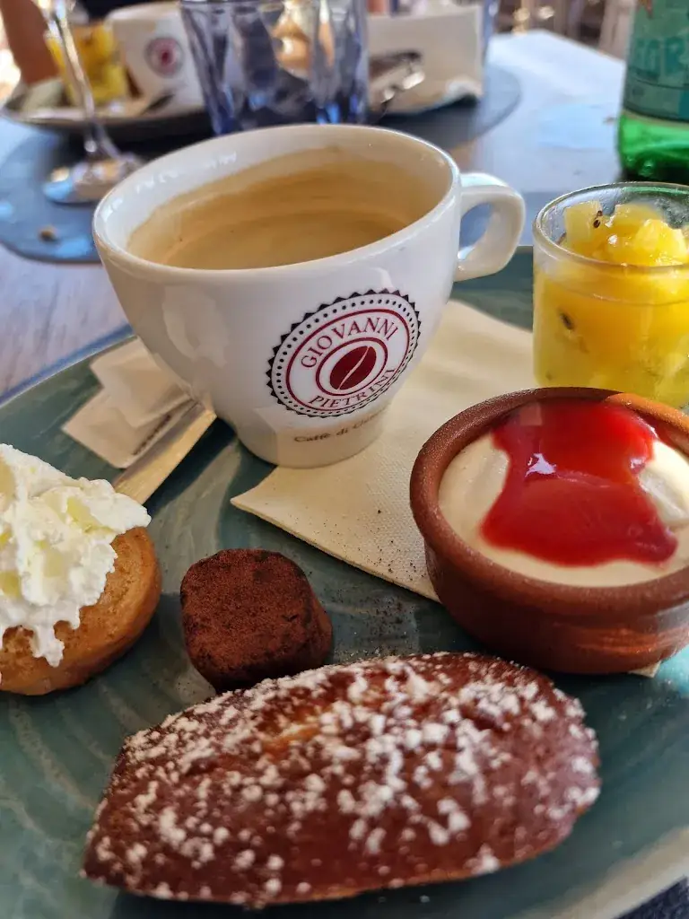 Rutger 'Rudgr' Geerling _L’épuisette Plage_Saint-Raphaël_review