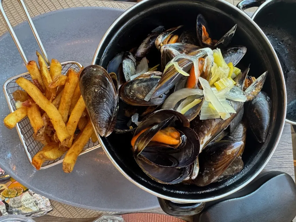 Dominik_La P'tite Moulerie_Saint-Raphaël_review