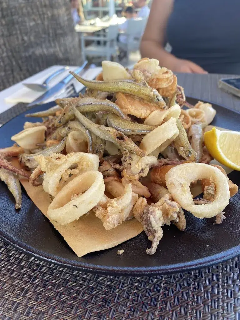 Thao Dang_Amici_Saint-Raphaël_review