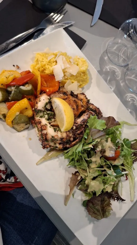 Cen Drine_Villa Saint Vic_Saint-Victoret_review