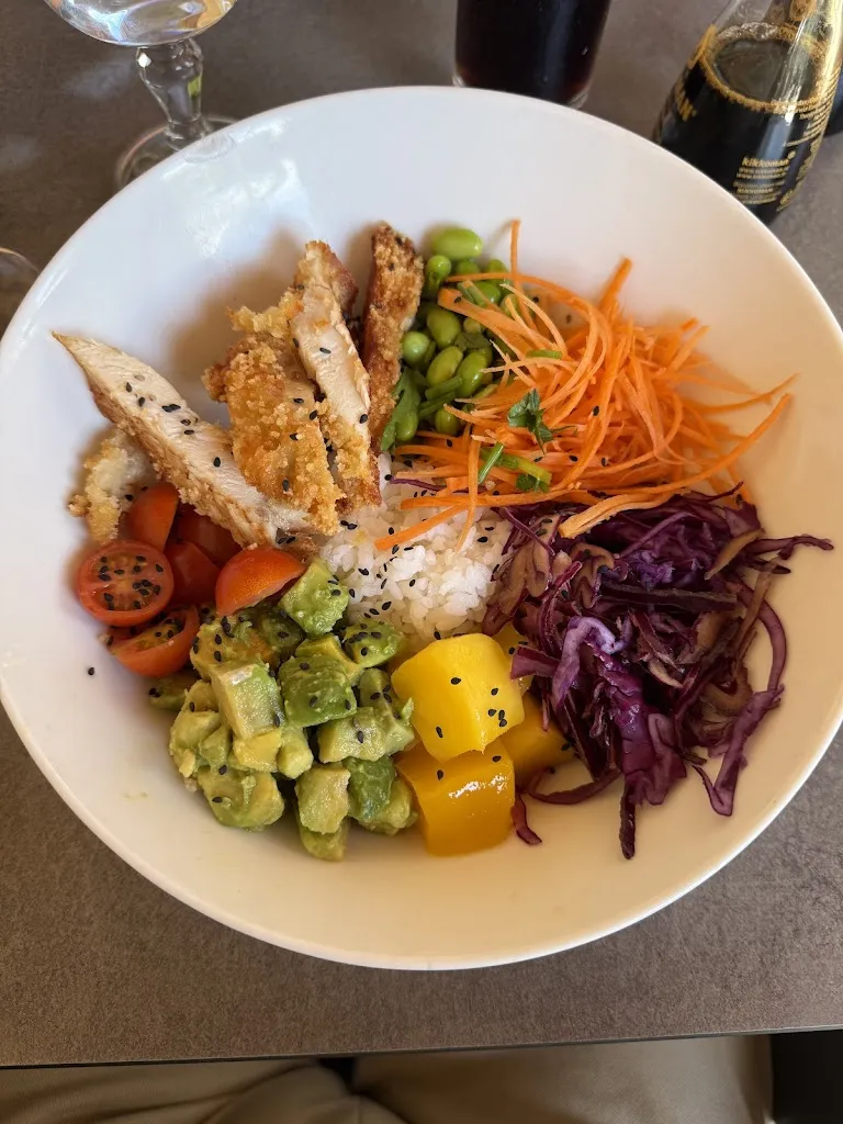 Nino Dlfd_Villa Saint Vic_Saint-Victoret_review