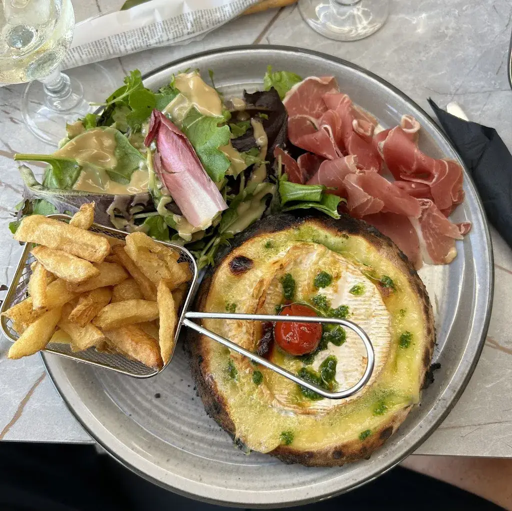 Bistro Fenice (anciennement Le Sicilien)_Saint-Victoret_slider_image_3