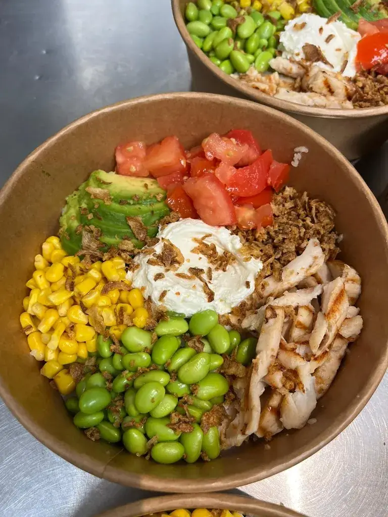 L'option, bar à salade & plus_Saint-Victoret_slider_image_2