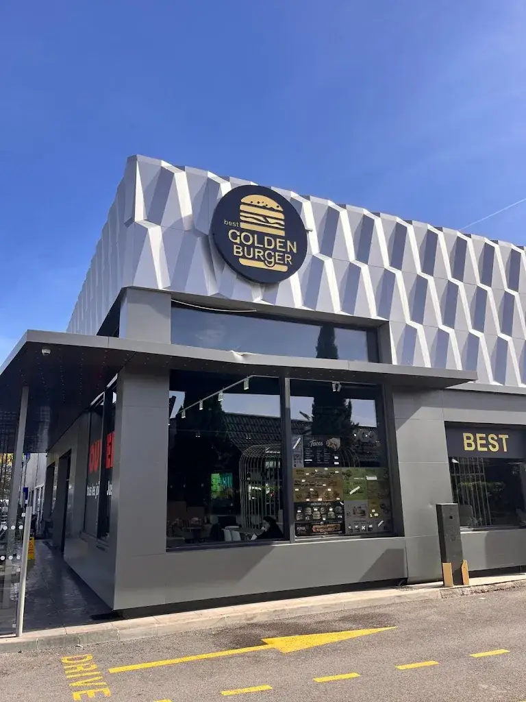 BEST GOLDEN BURGER restaurant in Saint-Victoret