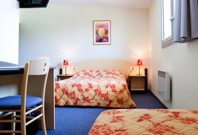 Hotel Regain_Sainte-Tulle_slider_image_1