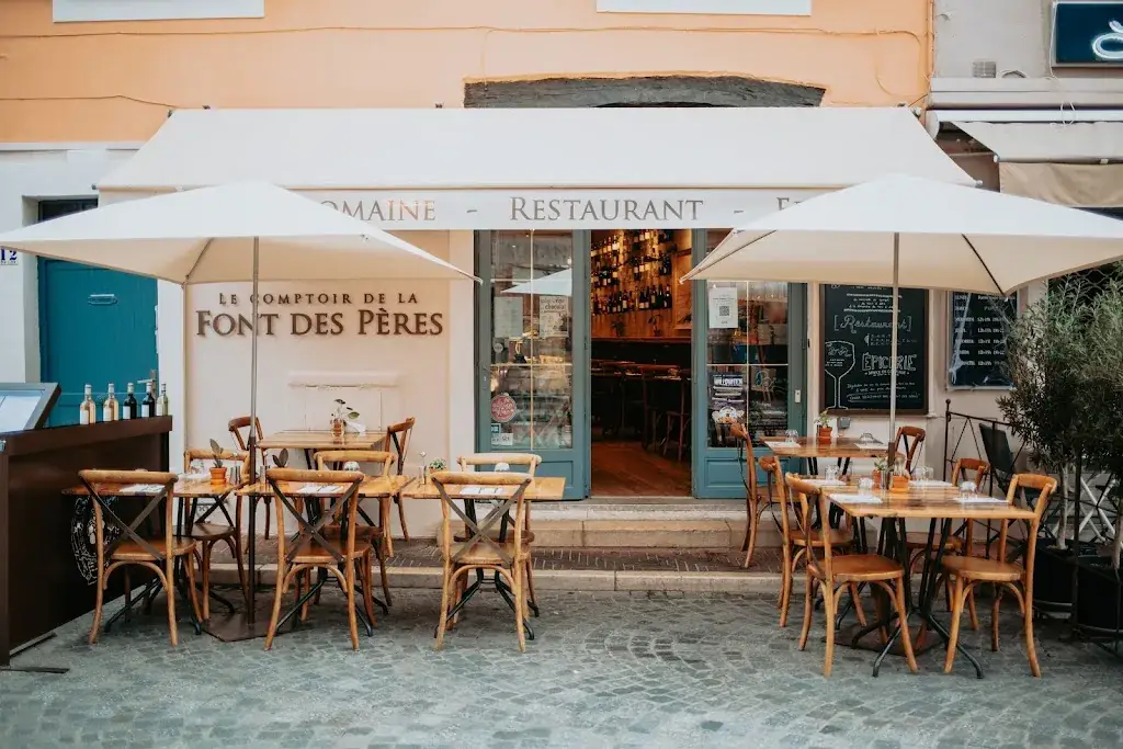 Le Comptoir de la Font des Pères Restaurant in Sanary-sur-Mer
