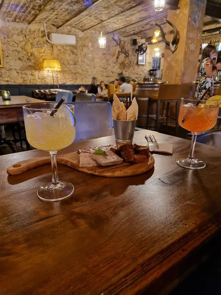 Menu_Barbarossa Lounge Bar_Salernes_image_5