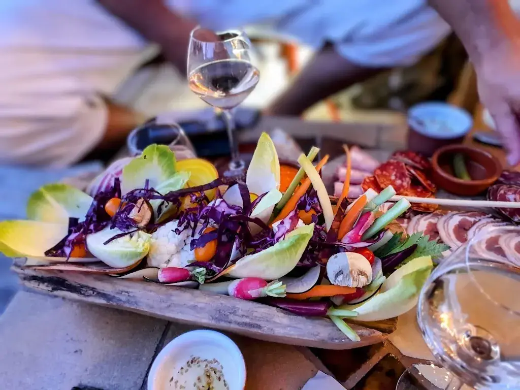 Barbarossa Lounge Bar_Salernes_slider_image_3