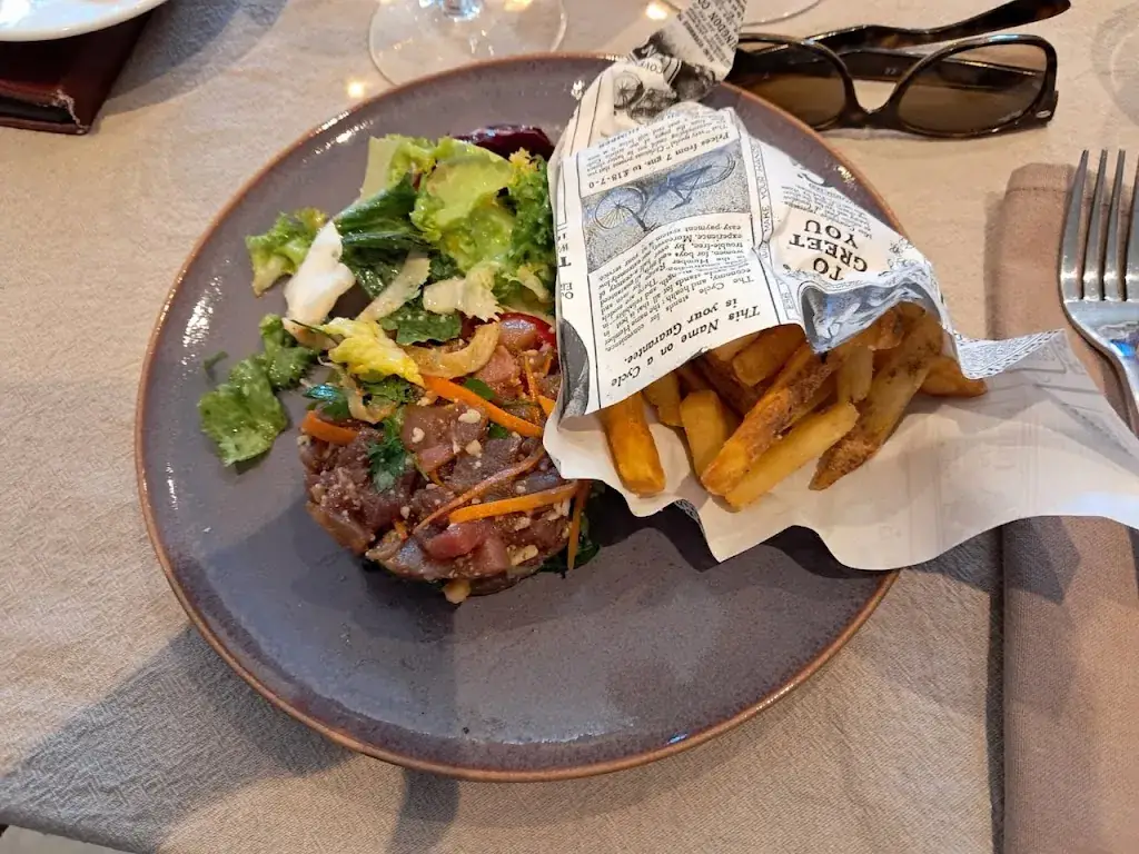 Oceane Vesin_Le Ti Bouchon_Salernes_recensione