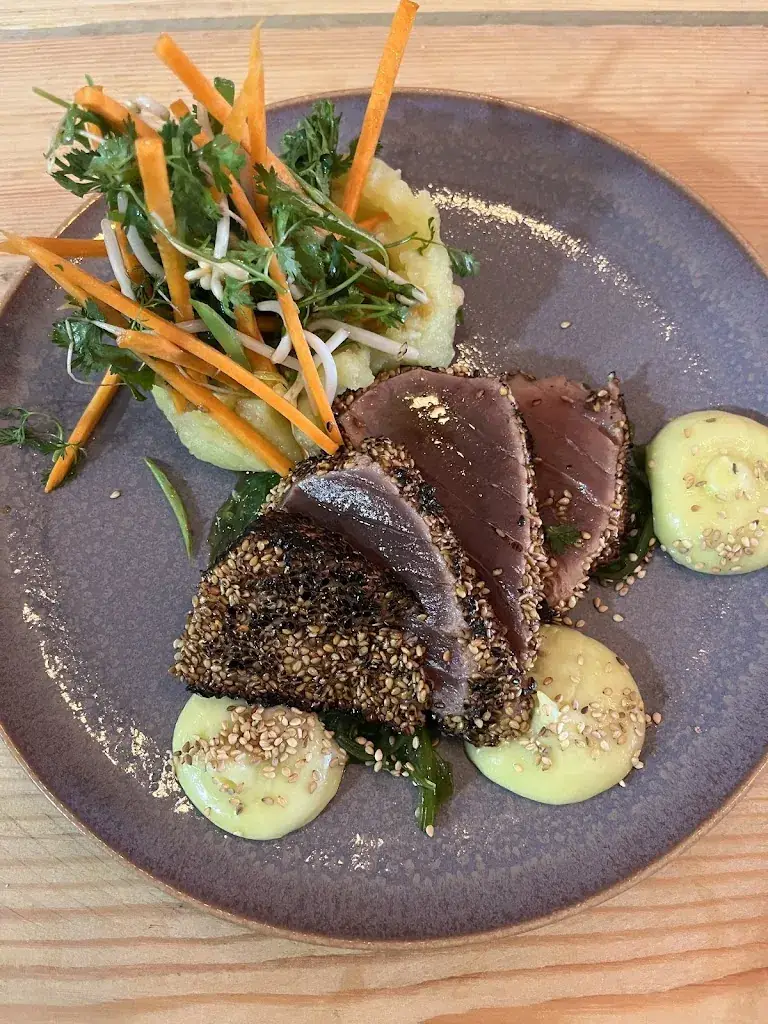 Le Ti Bouchon_Salernes_slider_image_2