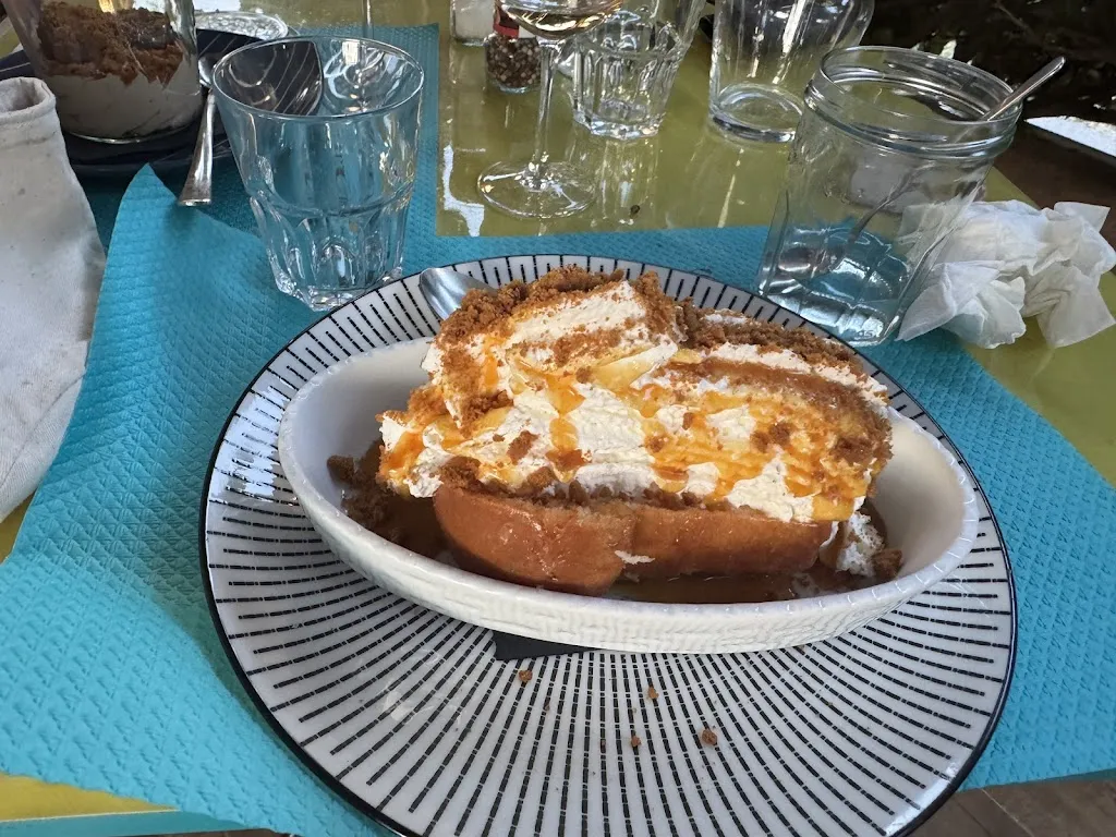 Ici & Ailleurs_Salernes_slider_image_3