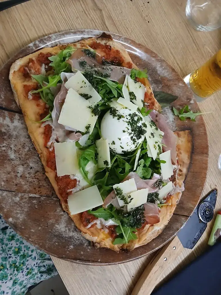 Bosch Lisa_La Luna_Salernes_review