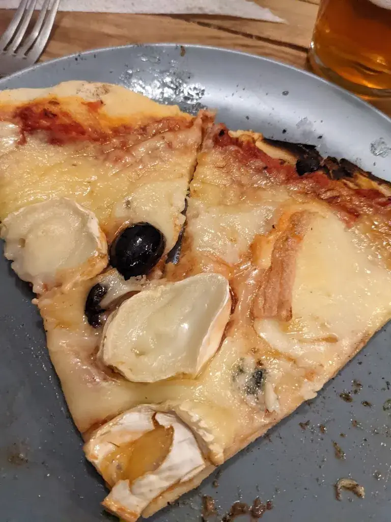 Menu_Pizza Dan_Sarrians_immagine_6