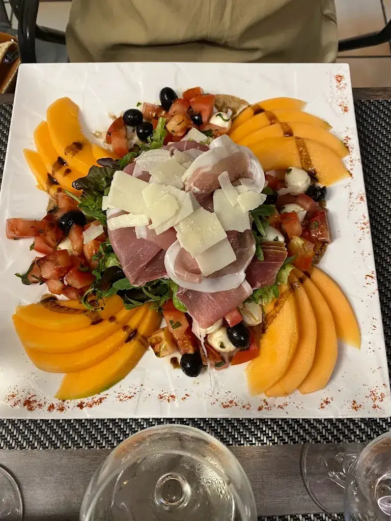 L'Amphore_Sausset-les-Pins_slider_image_2