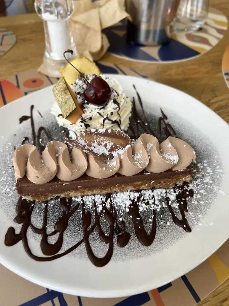 Kasree CC_Ba'o Terra_Sausset-les-Pins_review