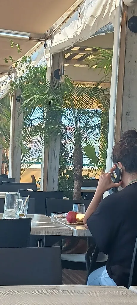 Edward steller_La Gâtée_Sausset-les-Pins_recensione