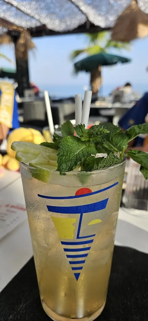 Fryda Purba_La paillote Zanzibar_Sausset-les-Pins_review