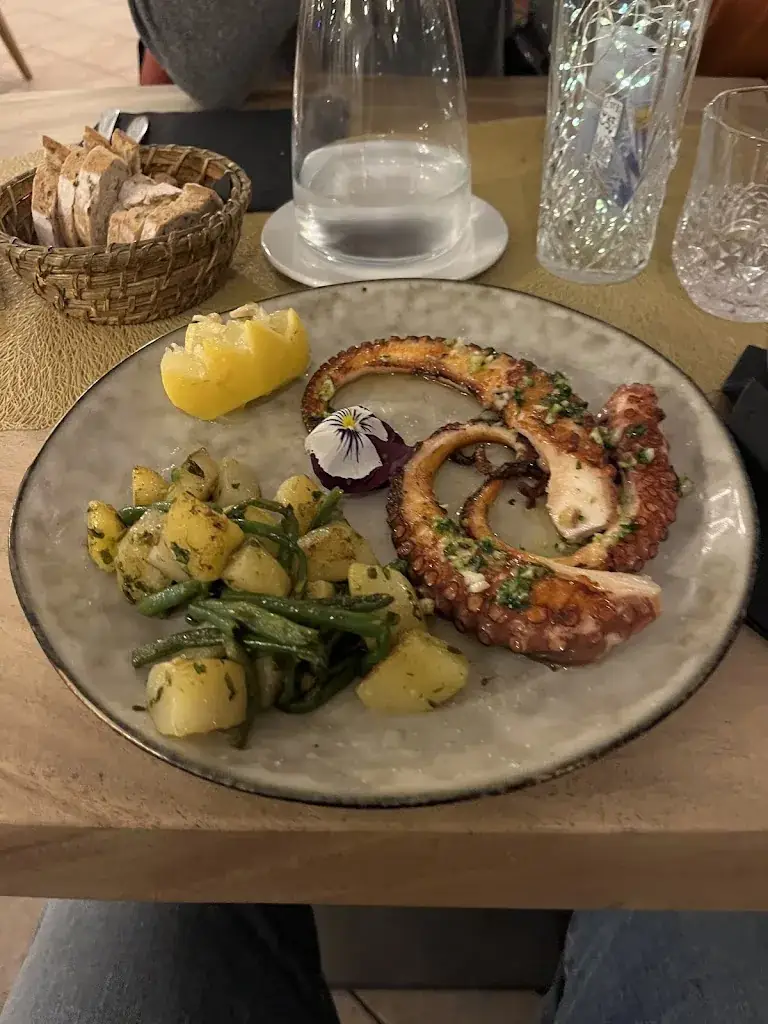 thomas82110_BISTROT GINETTE Sausset_Sausset-les-Pins_review