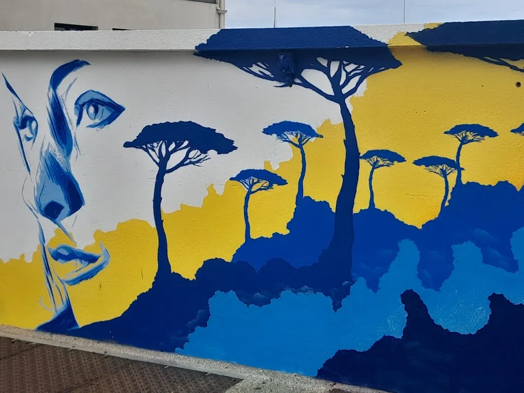 Fiona Macdonald_Port Sausset-les-Pins_Sausset-les-Pins_review