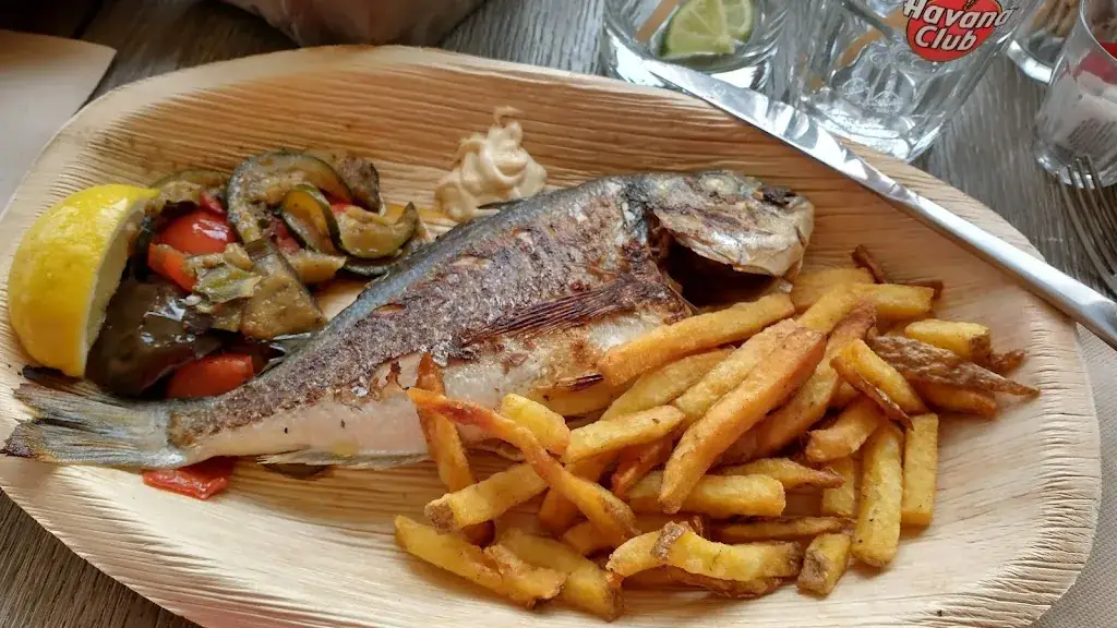 Paillote César_Sausset-les-Pins_slider_image_3