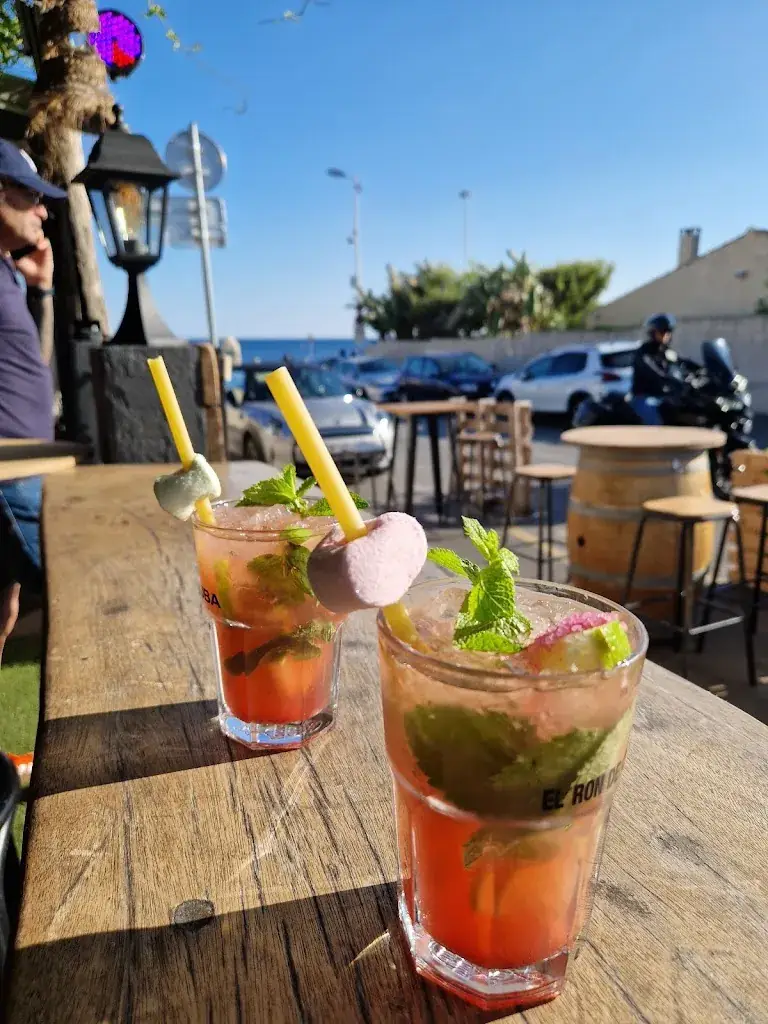 Restaurant Le Barav_Sausset-les-Pins_slider_image_1