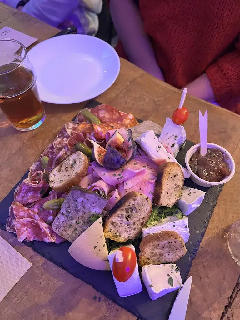 Restaurant Le Barav_Sausset-les-Pins_slider_image_3