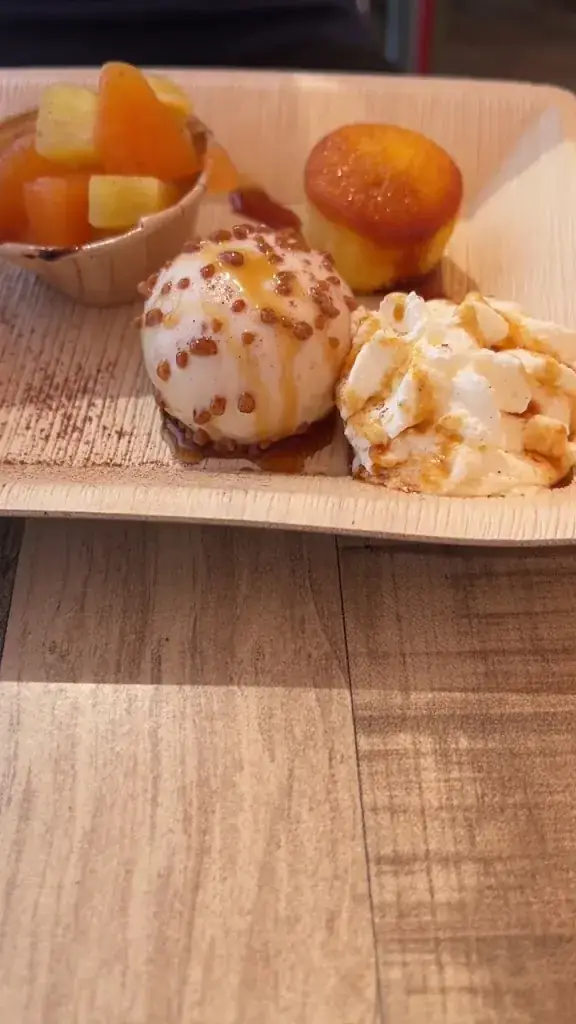 Romuald_La Plage_Sausset-les-Pins_review