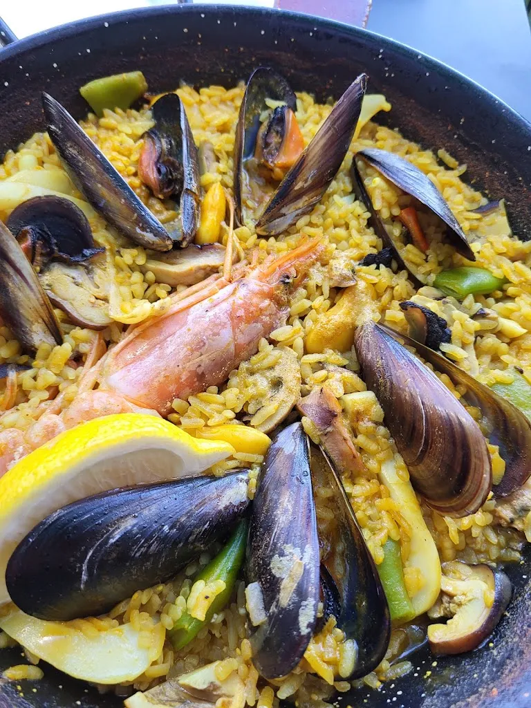 Le Petit Marin_Sausset-les-Pins_slider_image_2