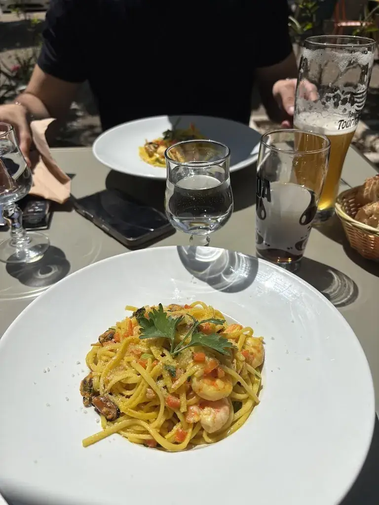 Léa Mouton_Restaurant Le Louvre_Sault_recensione