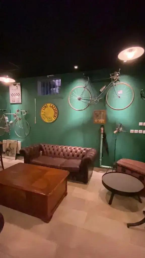 Hotel Le Nesk restaurant in Sault