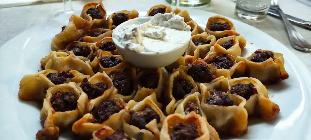 Les Sept Themes restaurant in Septèmes-les-Vallons